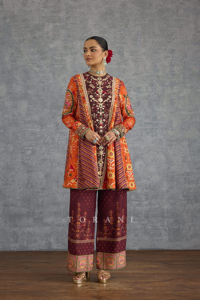 Sunehra Farishti Kurta Set