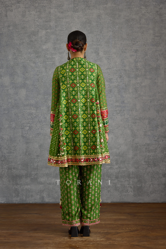 Harit Baroque Kurta Set
