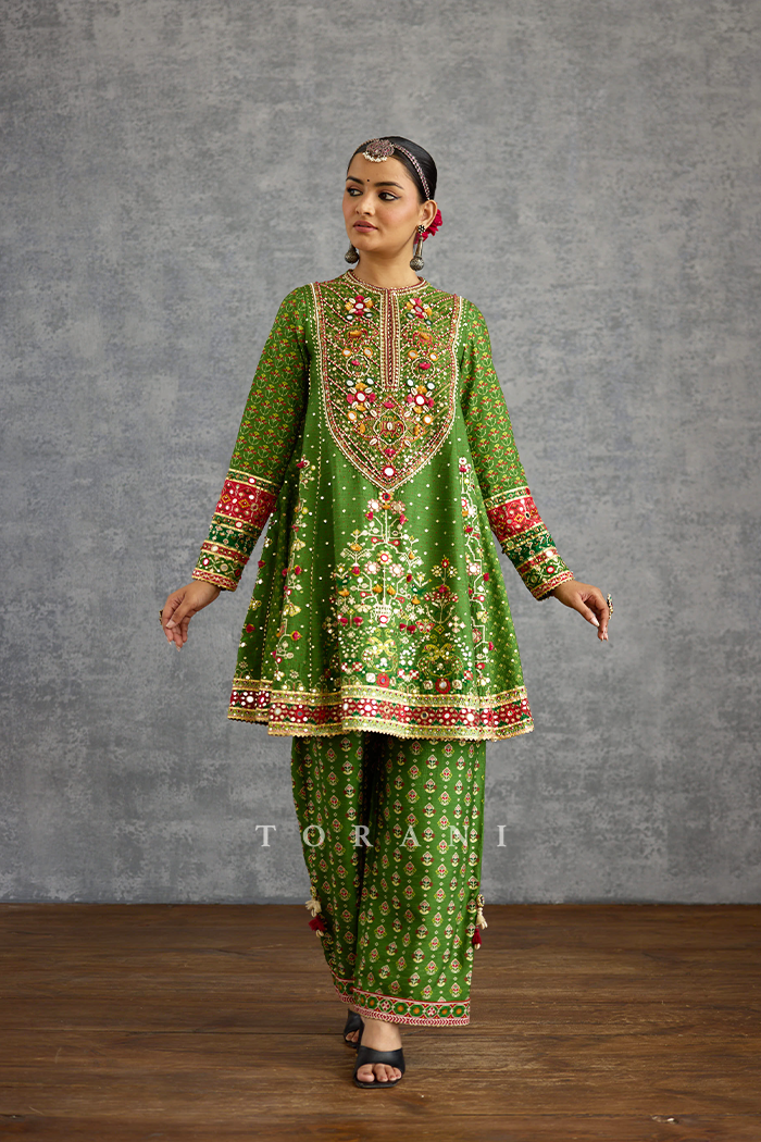 Harit Baroque Kurta Set