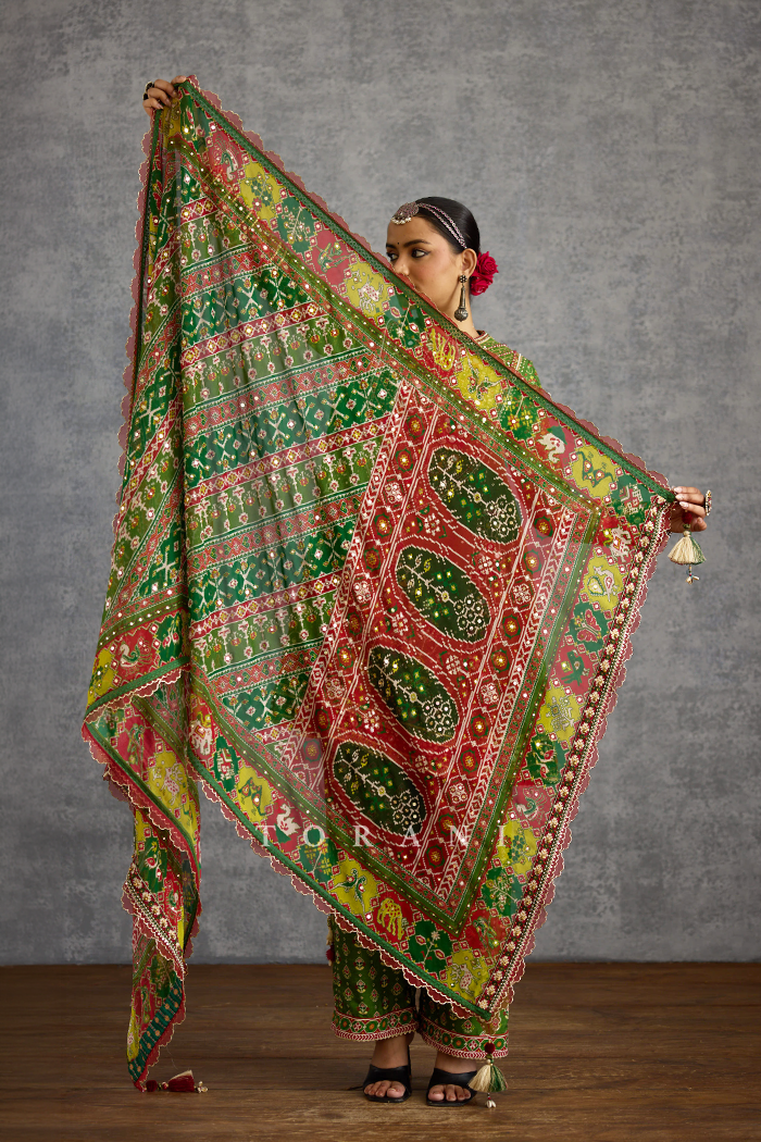 Harit Baroque Kurta Set