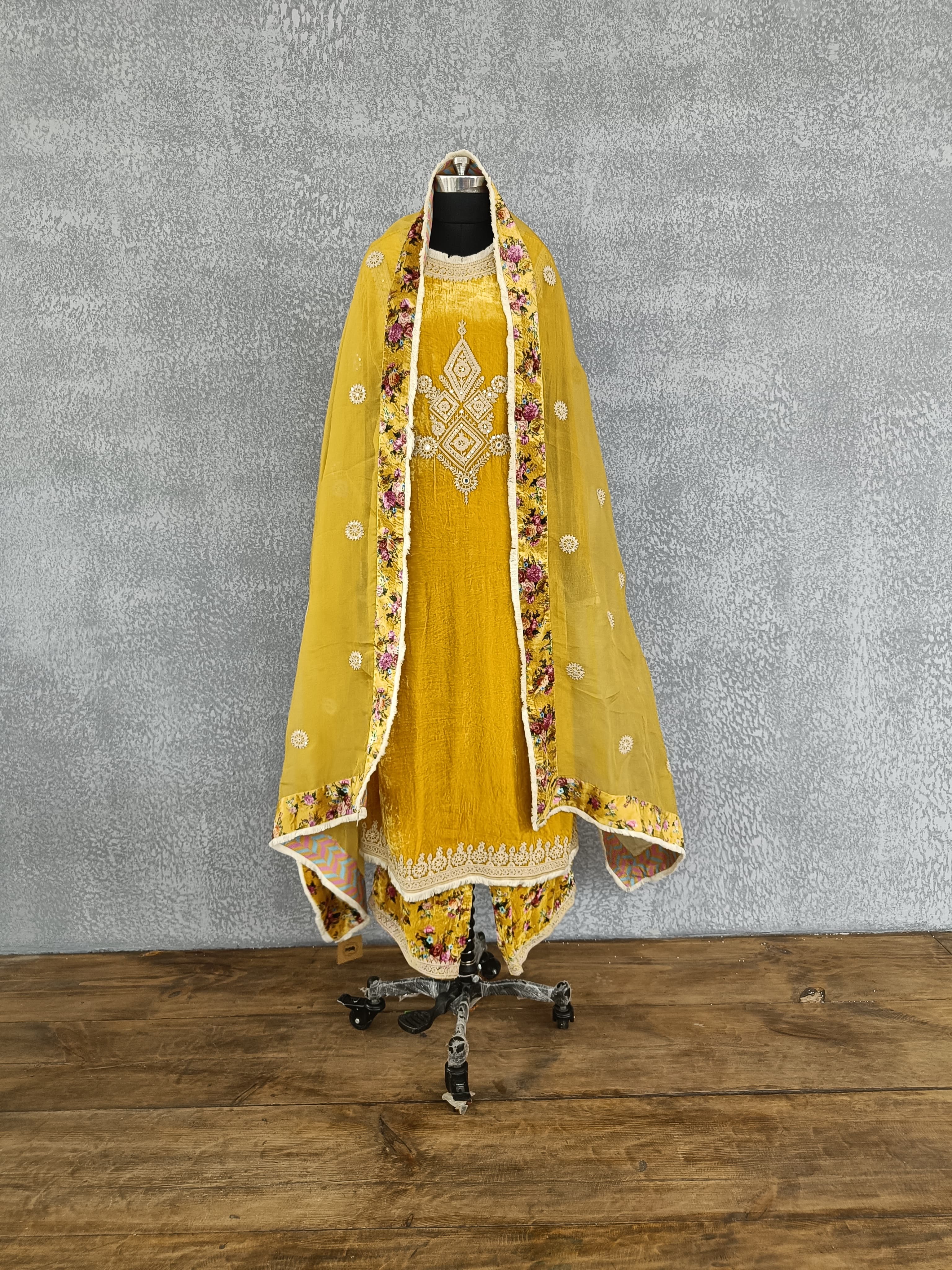 Elnaz Kurta Set