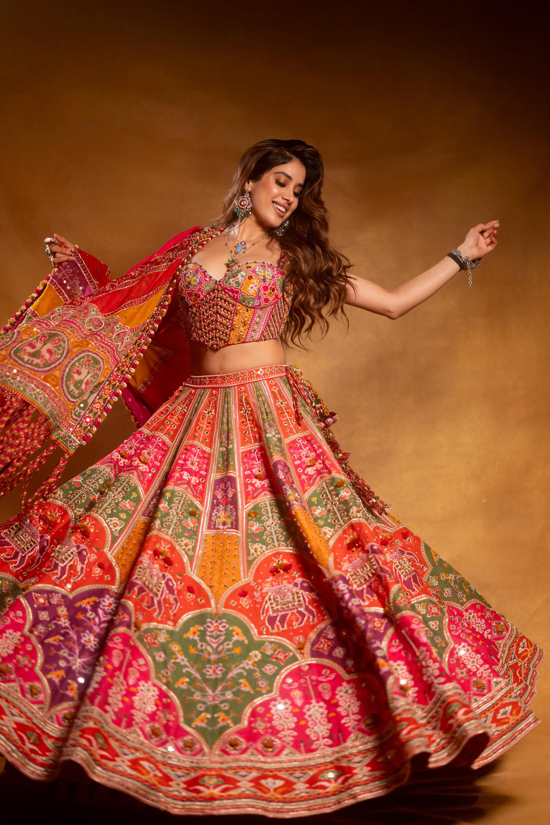 Rangili Dhruvi Drashti Lehenga Set