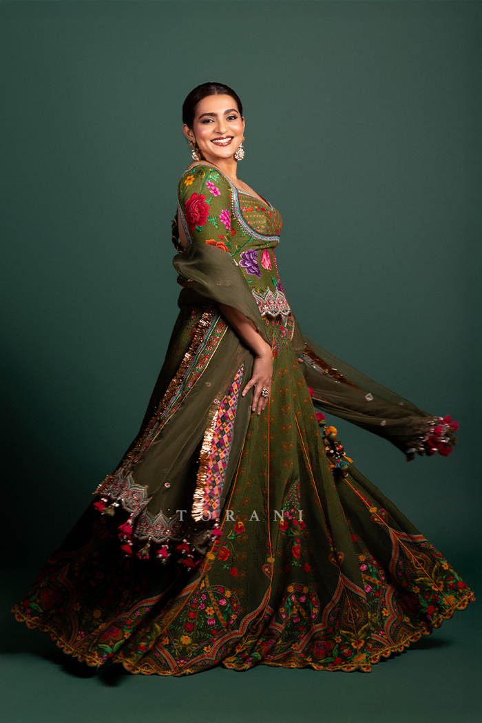 Dil Saaz Lara Lehenga Set