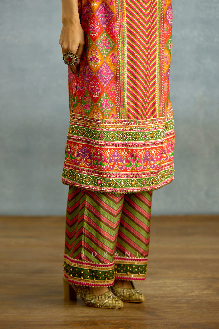 Rangili Jinal Kurta Set