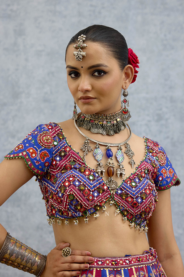 Niladri Surkhi Varna Blouse