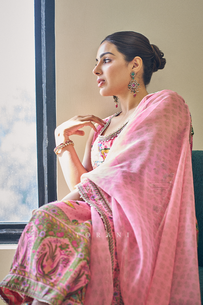 Samyuktha in our Pankaja Anvita Kurta Set