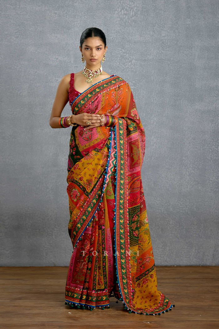 Chitrangi Dakshaa Saree