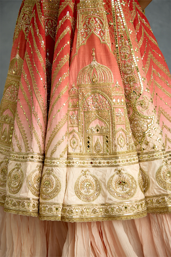 Zehra Mahtabe Fareedan Gharara Set