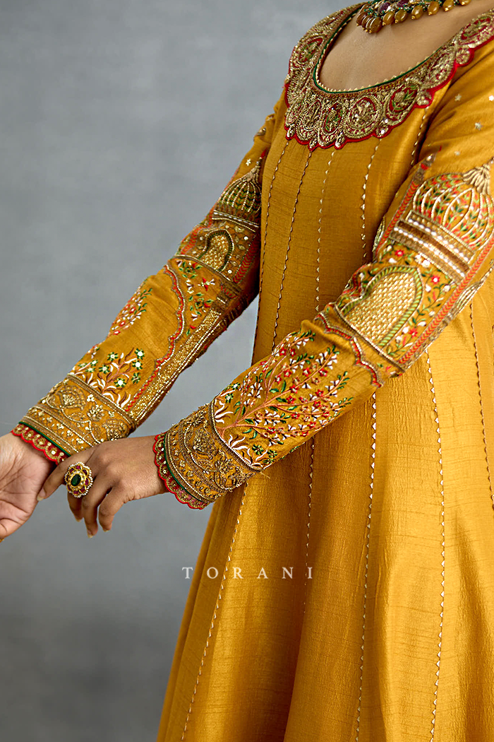 Noor Zunairah Anarkali Set