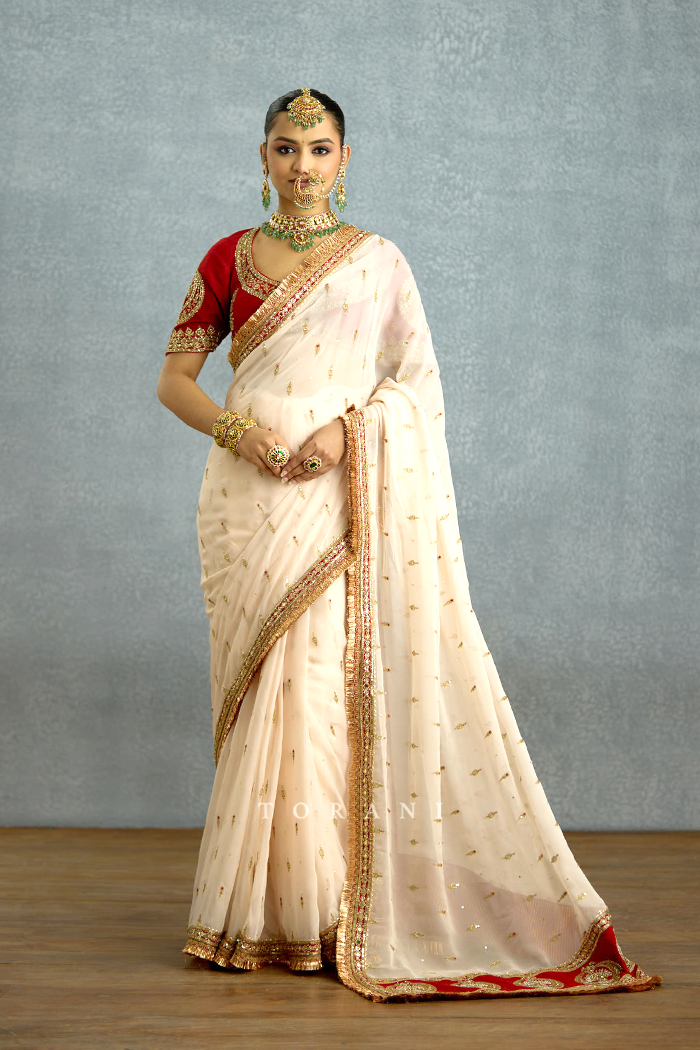 Maahe Riwaayat Saree