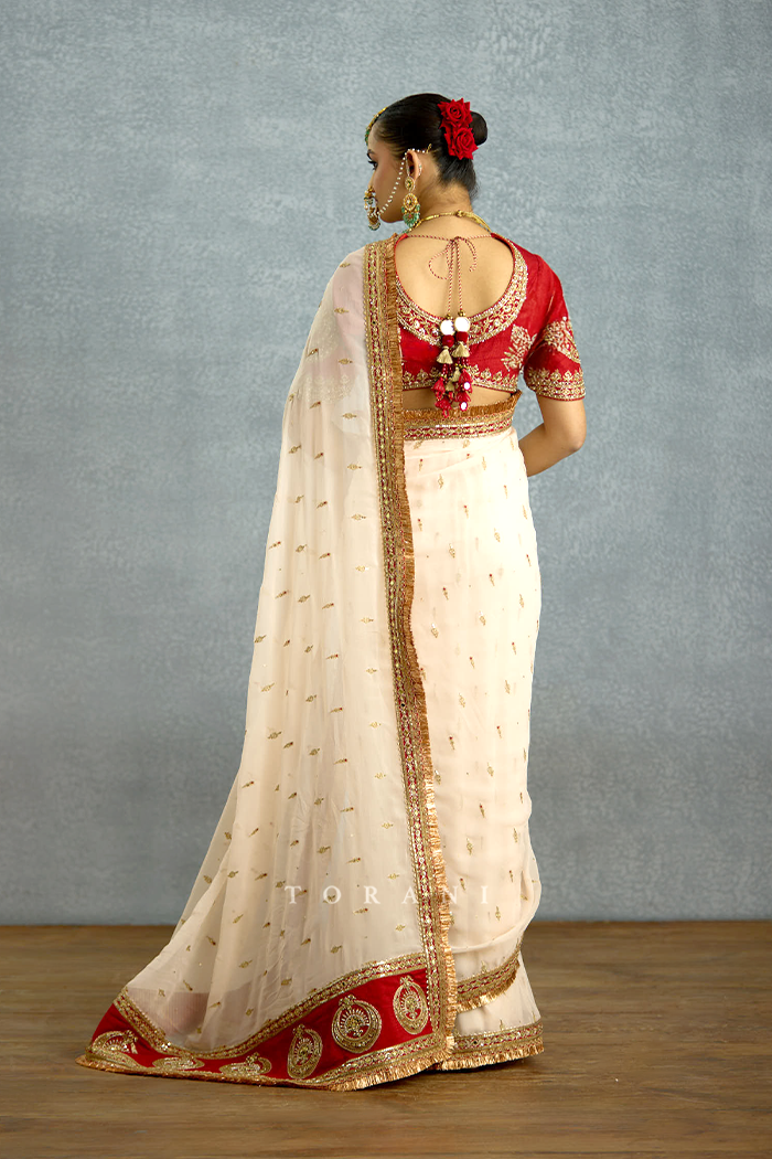 Maahe Riwaayat Saree