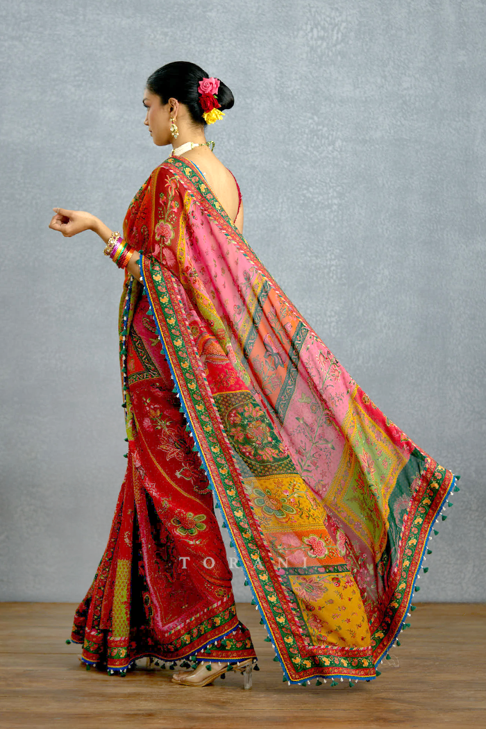 Chitrangi Dakshaa Saree