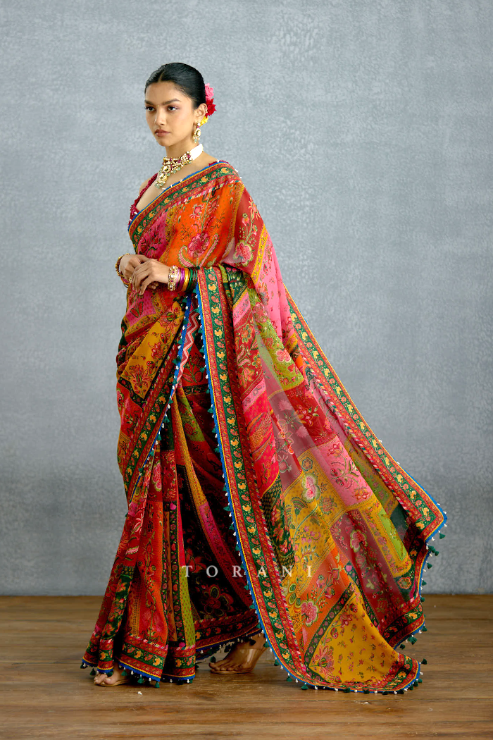 Chitrangi Dakshaa Saree