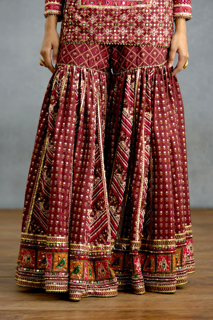 Zeenat Virasa Sharara Set