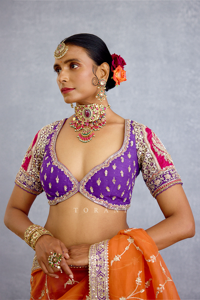 Banafsha Irfa Blouse