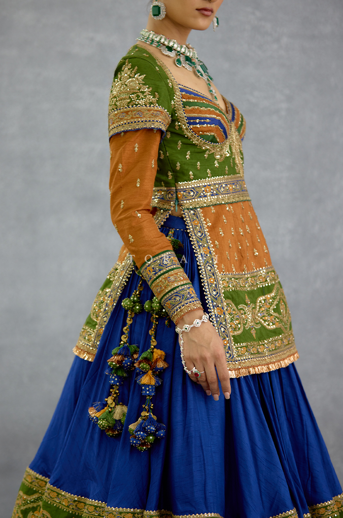 Hemrang Azraa Lehenga Set