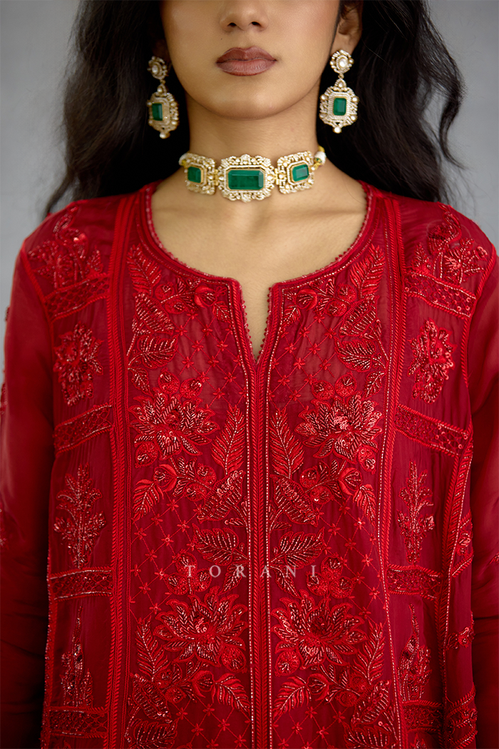 Surkh Samrina Kurta Set
