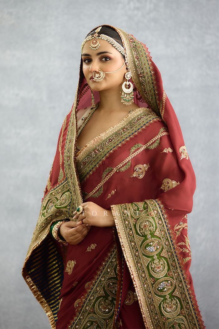 Zehra Neelat Aneeqa Saree Set