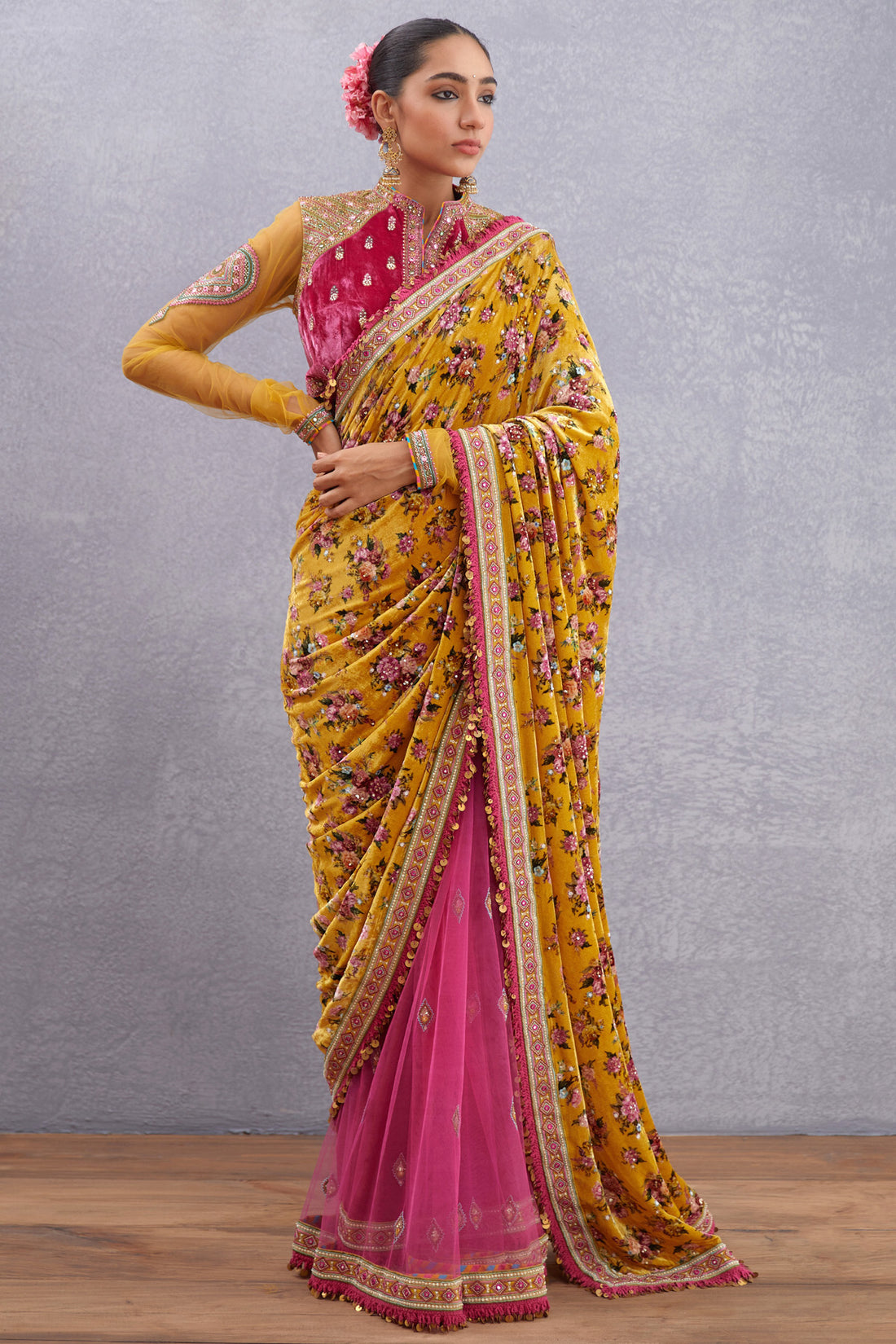 Sunehra Guldabri Saree