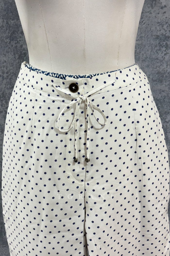 SALE - Neele Gauraiya pants