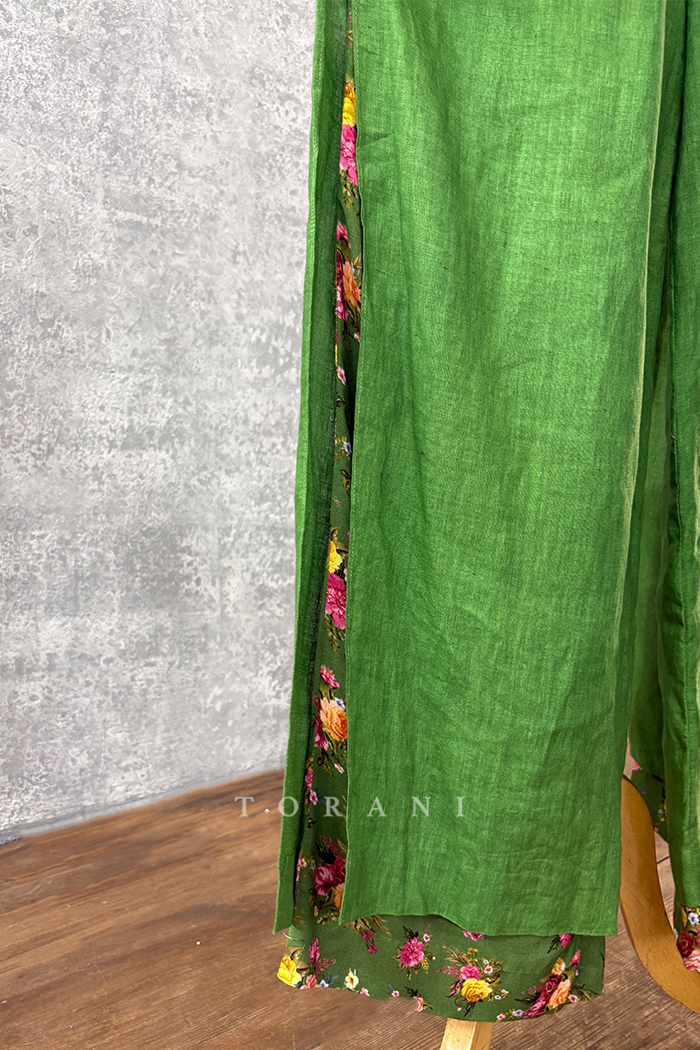 SALE - Sunehra Nazreen Pants