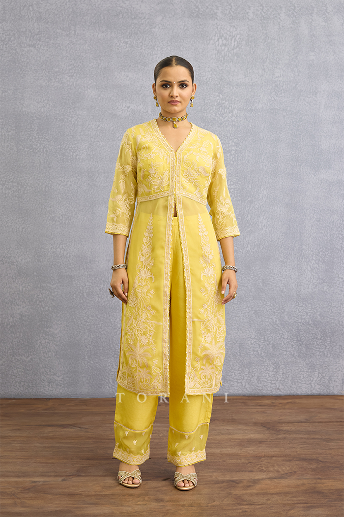 Kasmai Udita Kurta Set