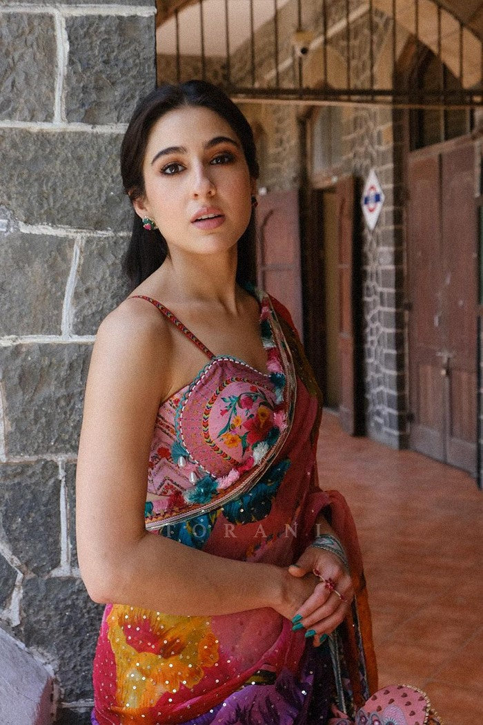 Sara Ali Khan In Our Dil Rang Nalini Saree Set