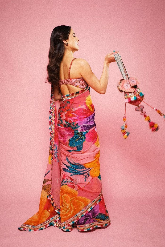 Sara Ali Khan In Our Dil Rang Nalini Saree Set