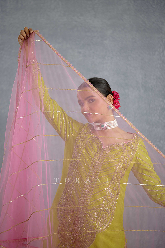 Angoori Malika Kurta Set