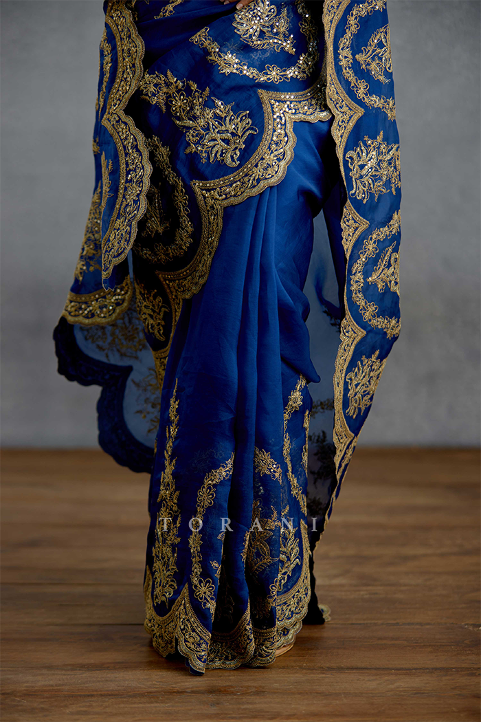 Neelam Shaam Saree