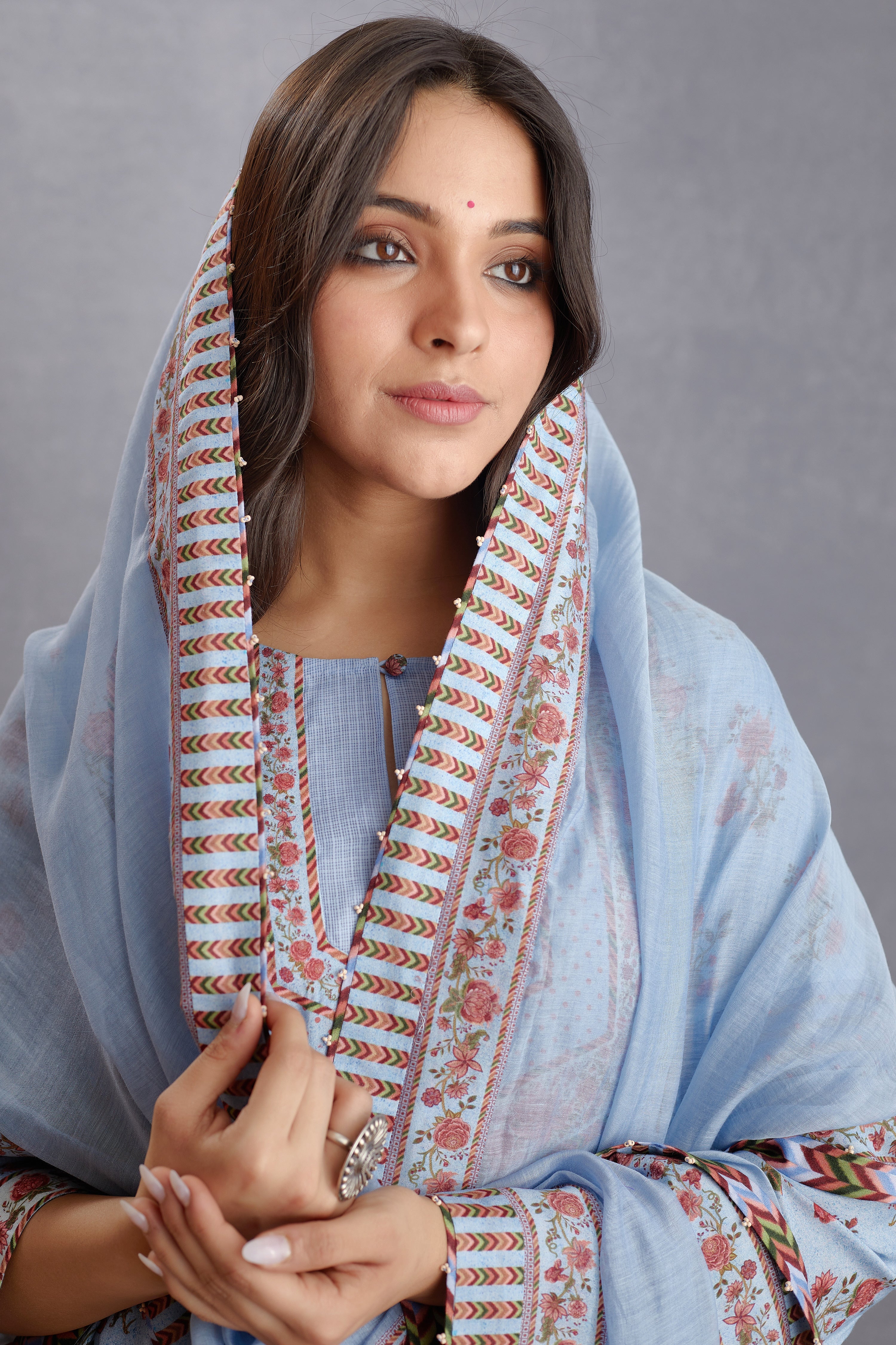 Samsara Tarangini Odhni