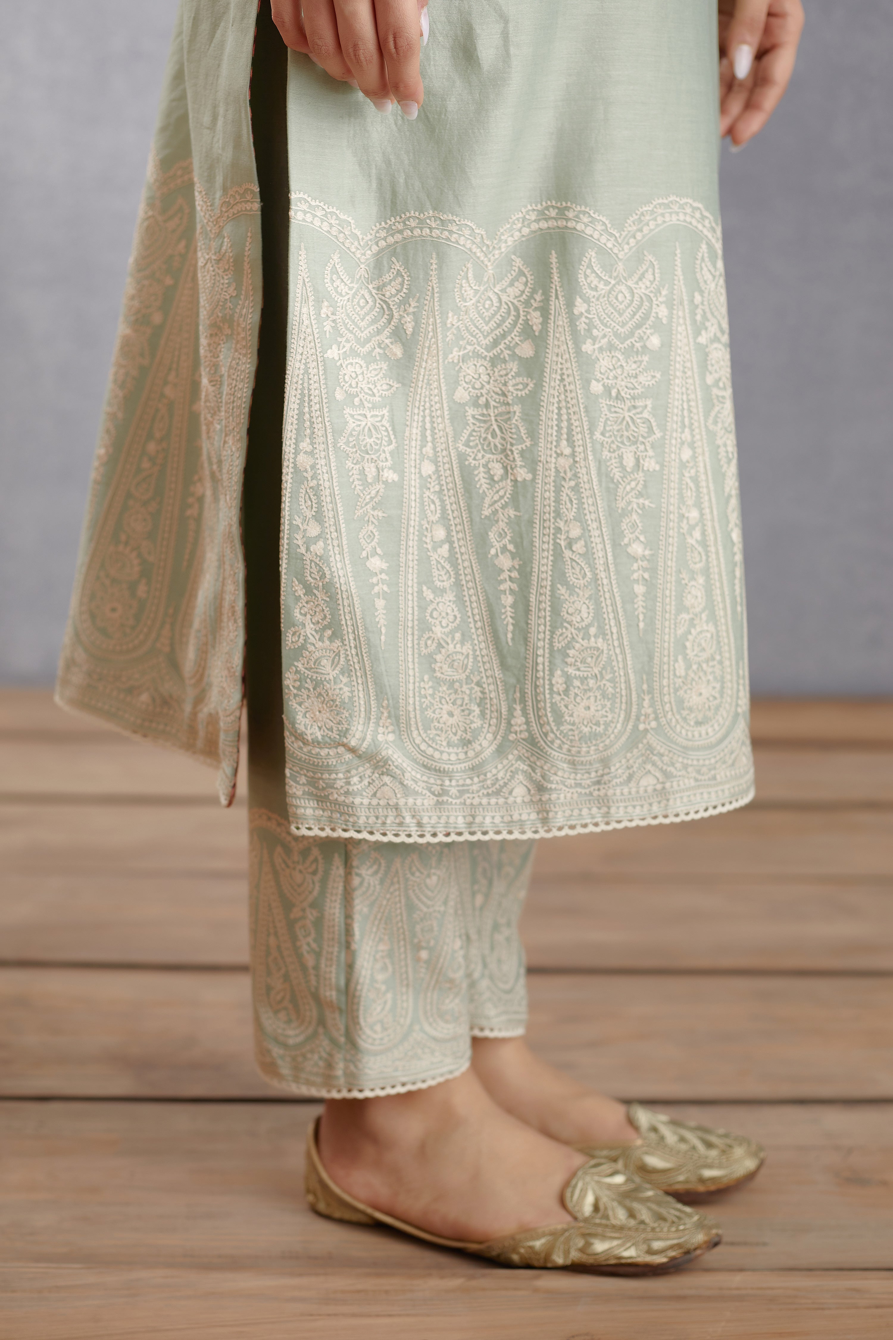 Jaituni Nitara Kurta Set