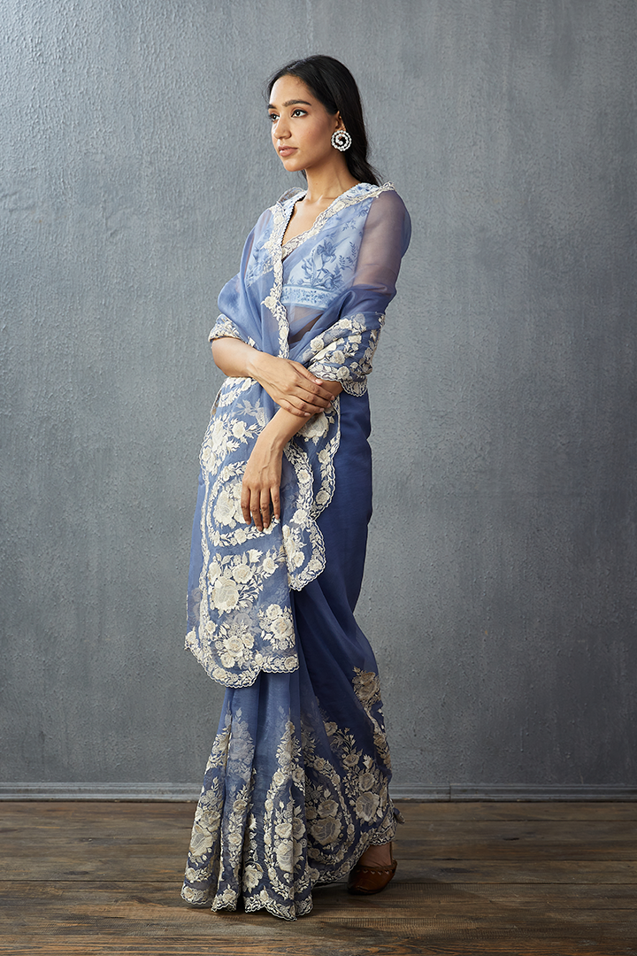 Neeli Kali Oshma Saree