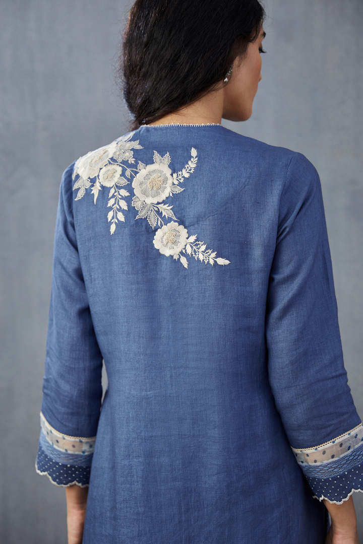 Neeli Kali Naavya Co-ord Set