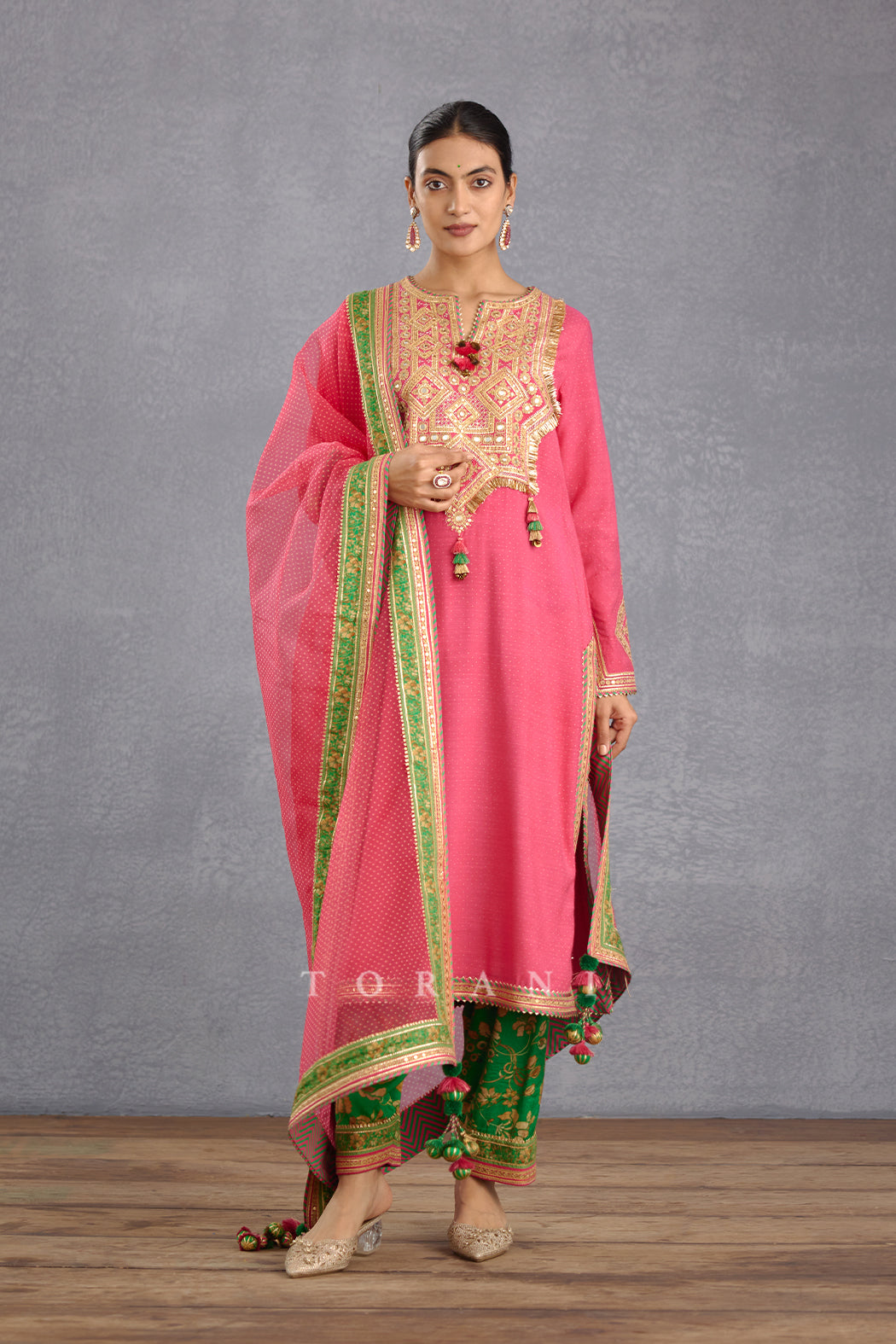 Rang Raas Paakizah Kurta Set