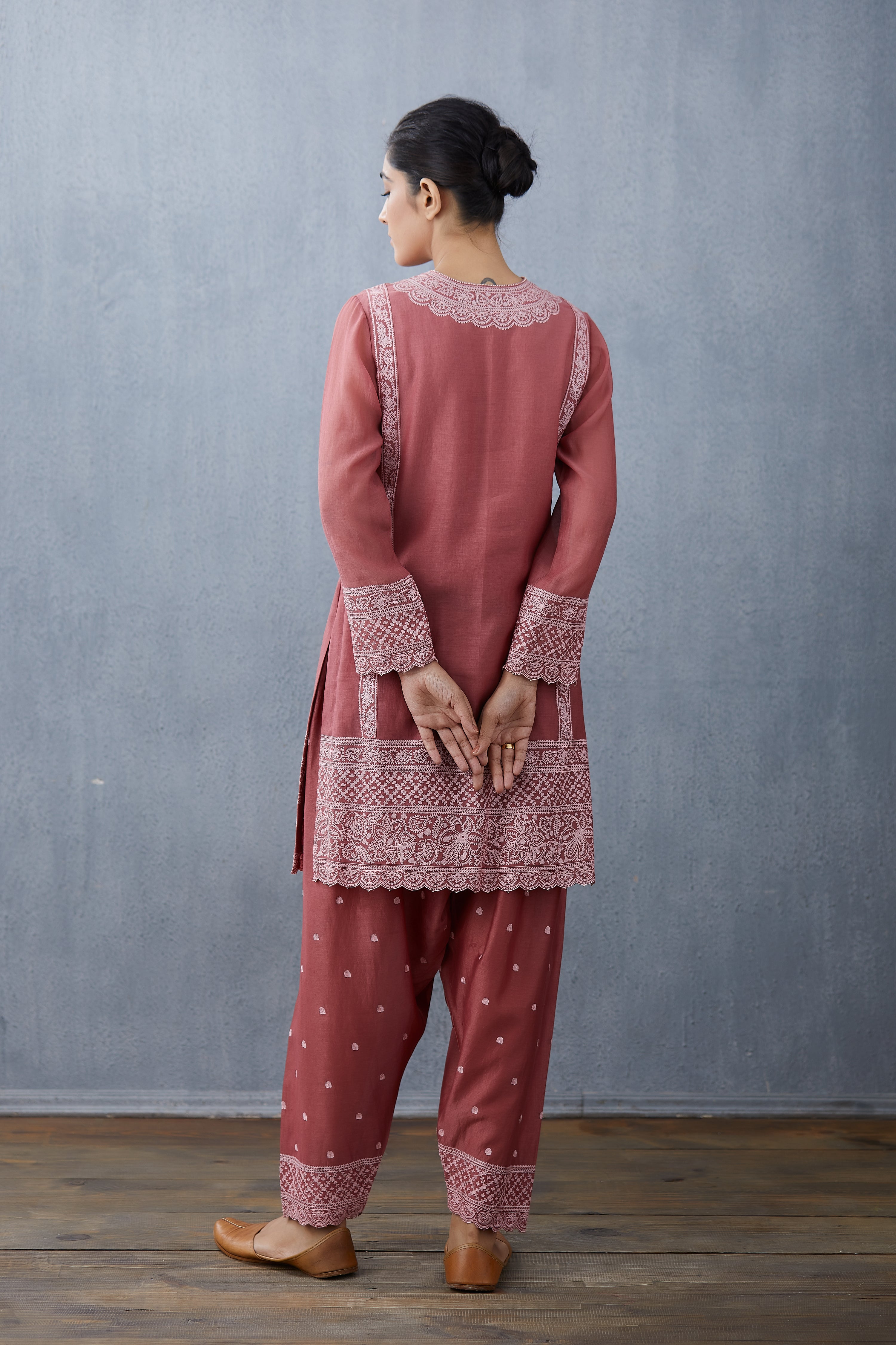 Gulbaag Sloka Kurta Set