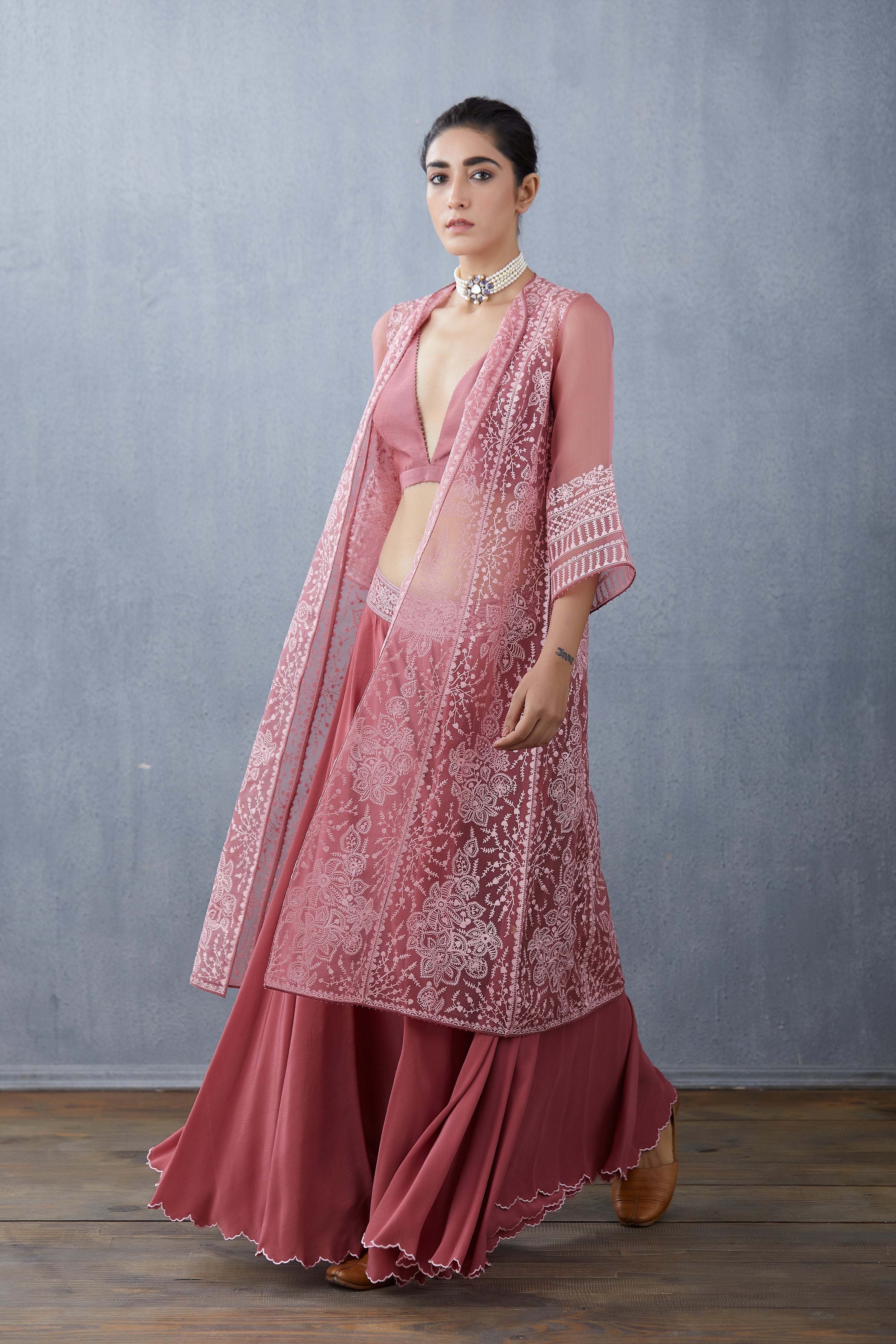 Gulbaag Paavni Cape Set