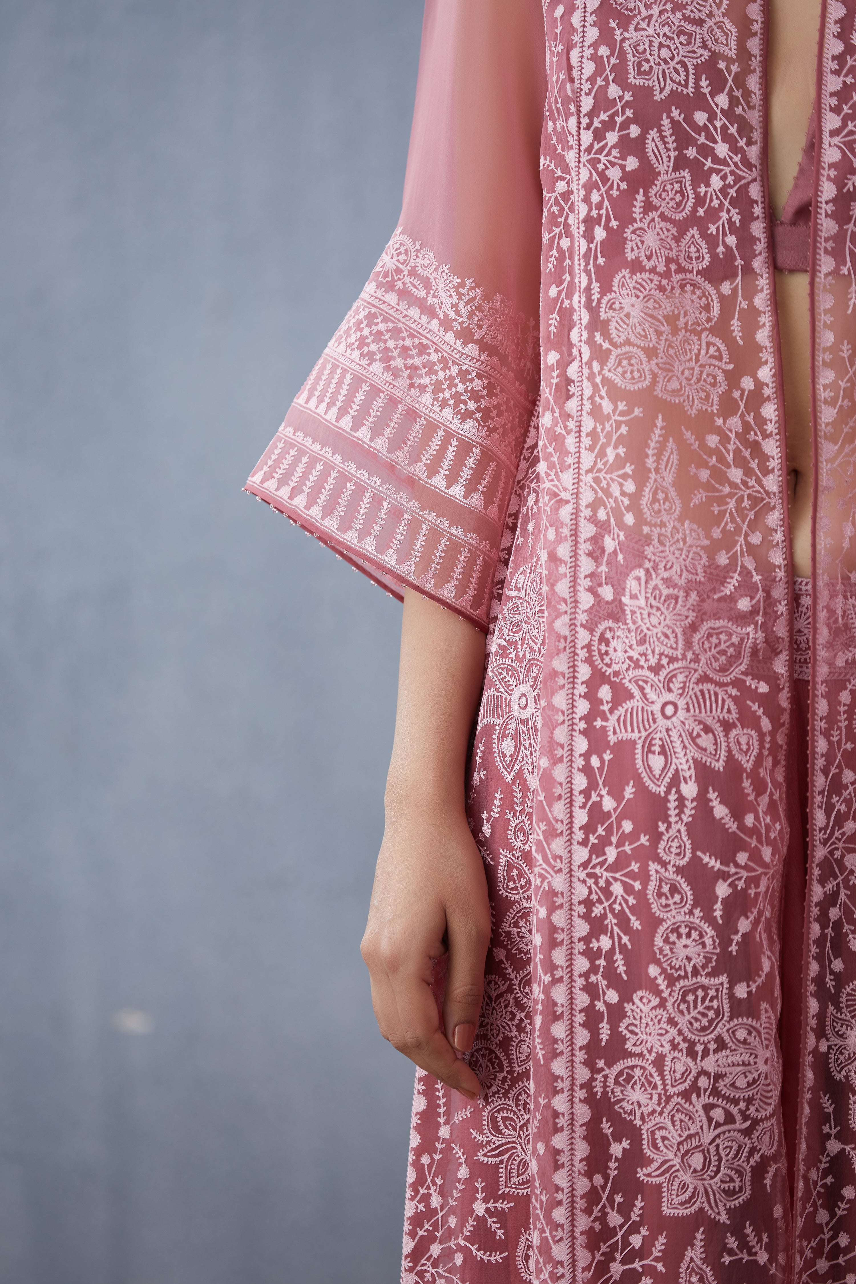 Gulbaag Paavni Cape Set