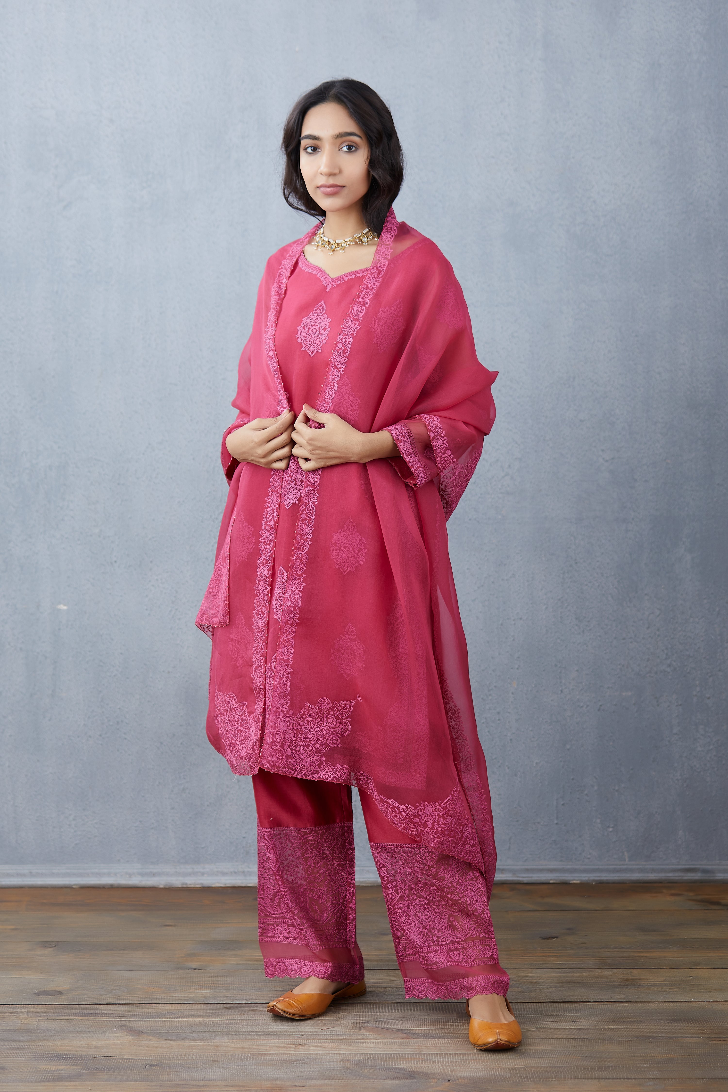 Gulkand Aadrita Kurta Set