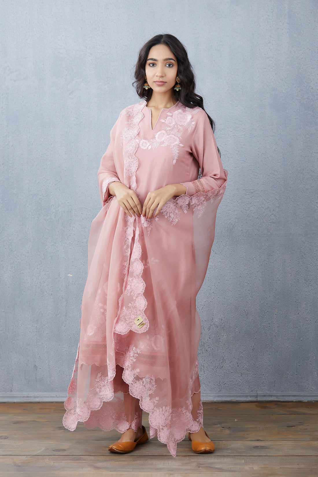 Gulbahar Naavya Kurta Set