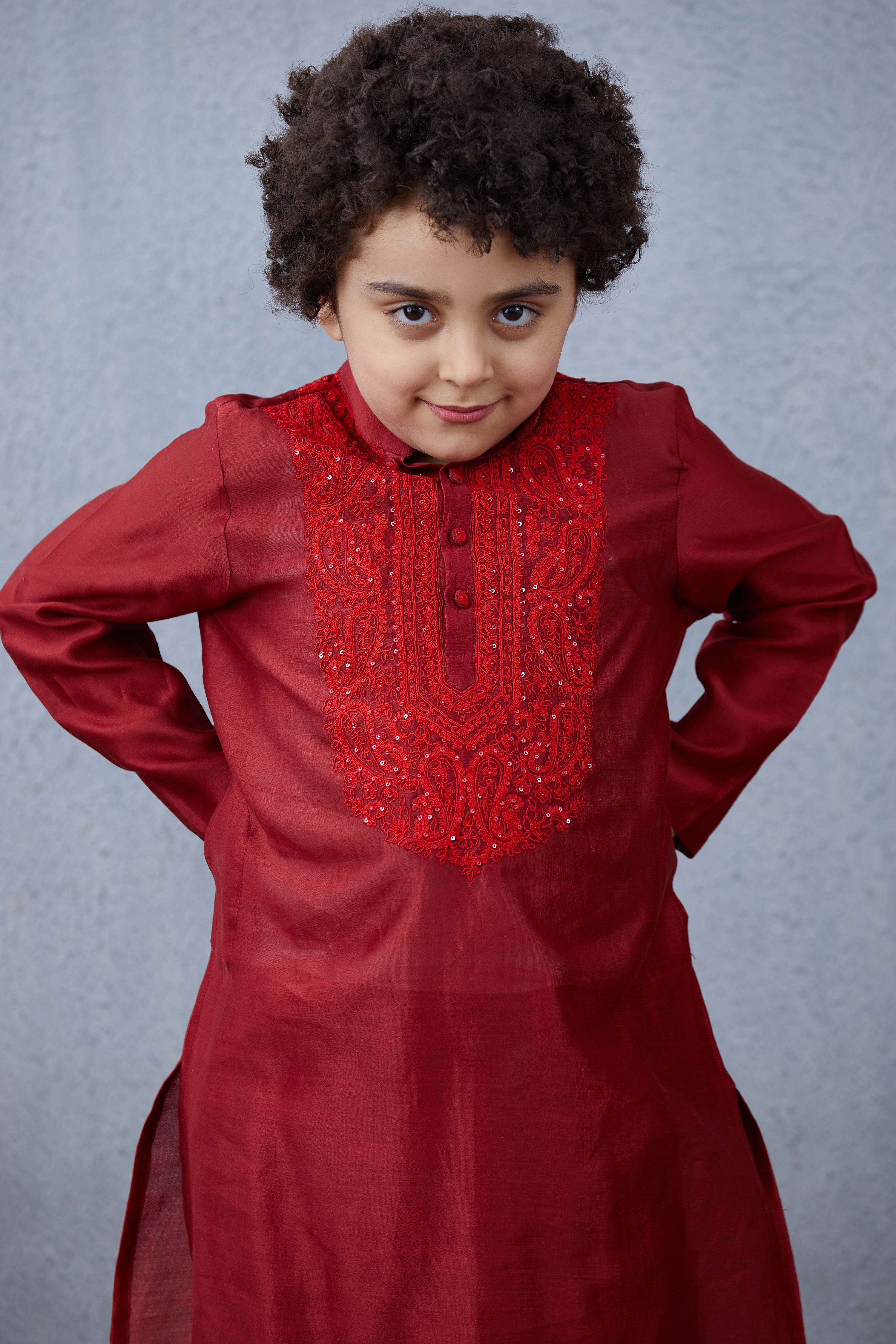 Surkh Karam Kurta Set