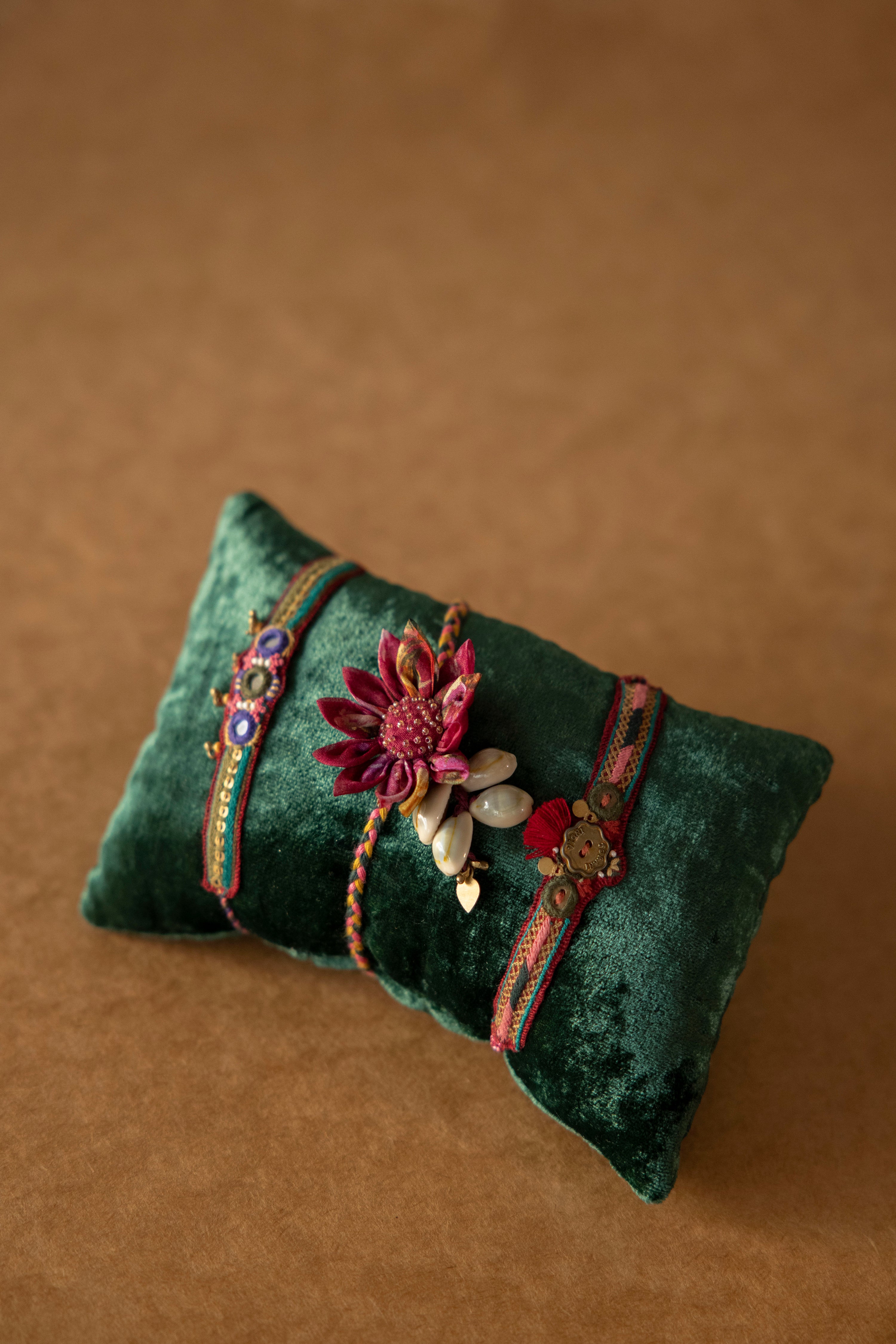 Balochi Kusum Sutra Set