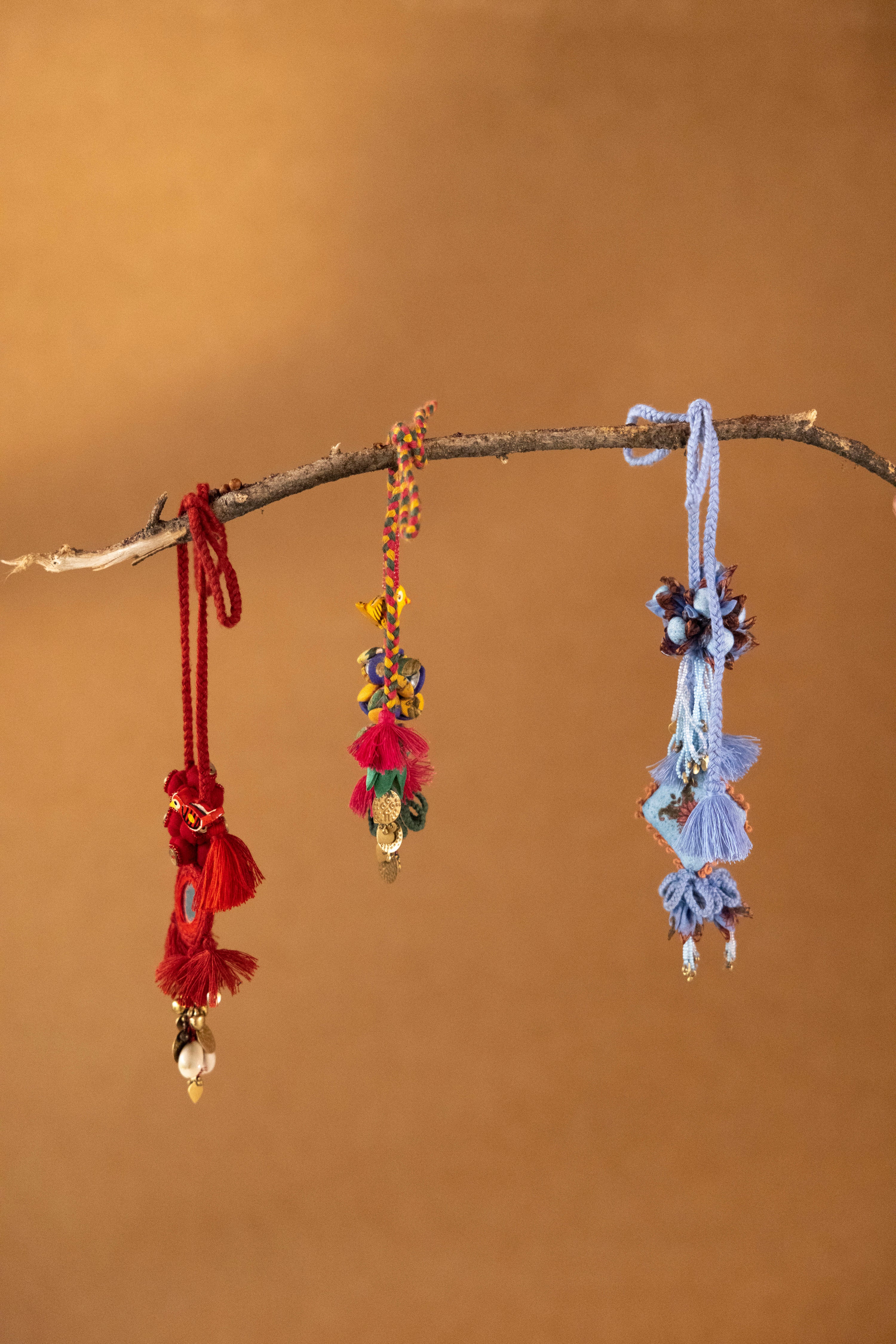 Gulshan Latkan Sutra Set