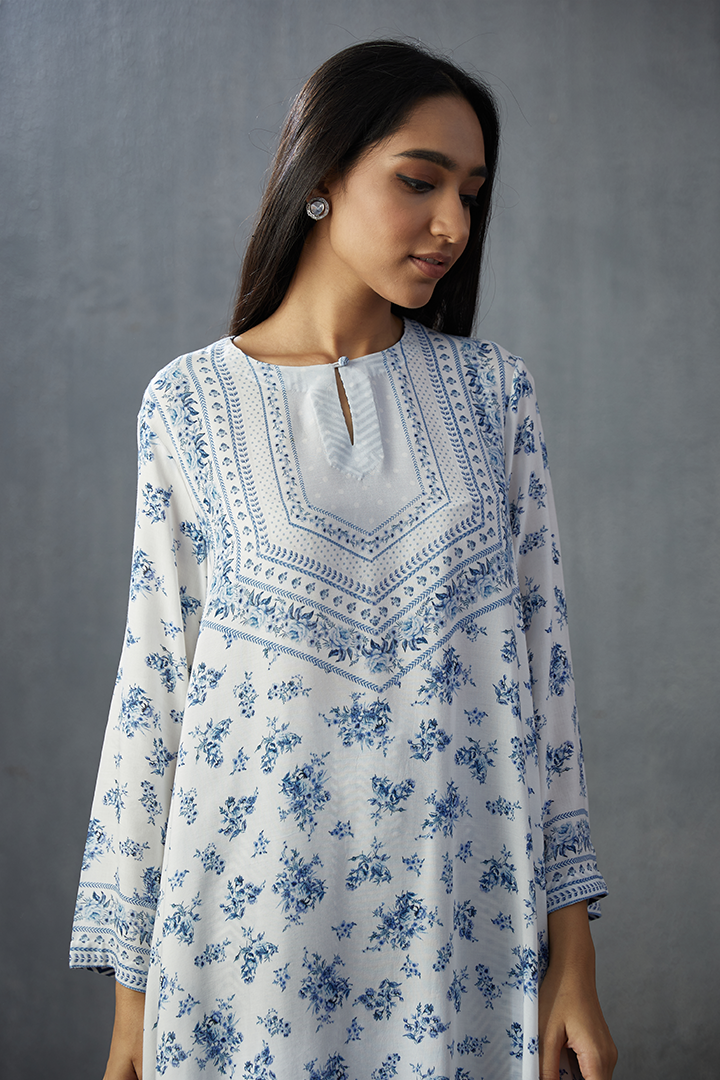 Neeli Booti Iqra Co-ord Set