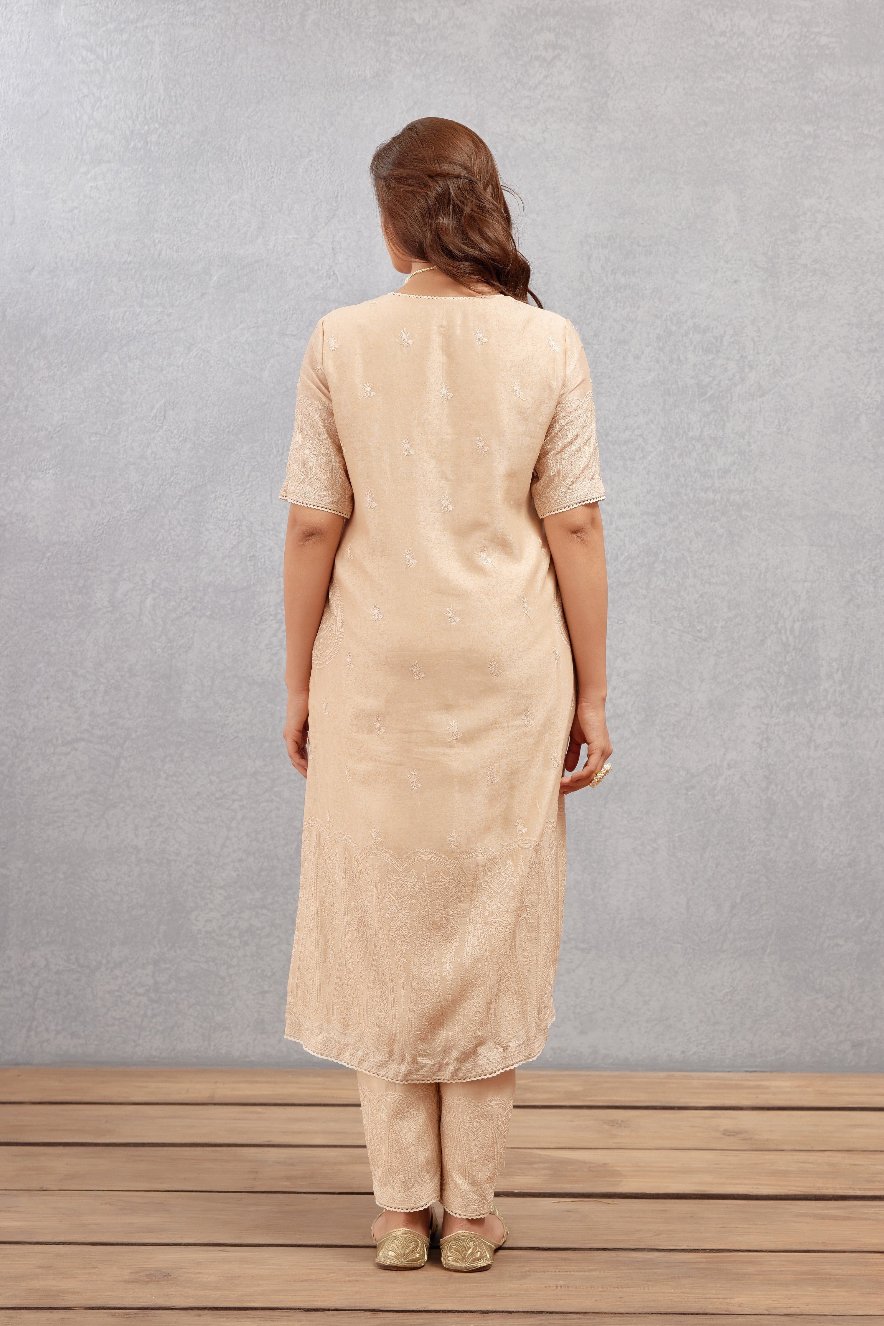 Kasturi Nitara Kurta Set