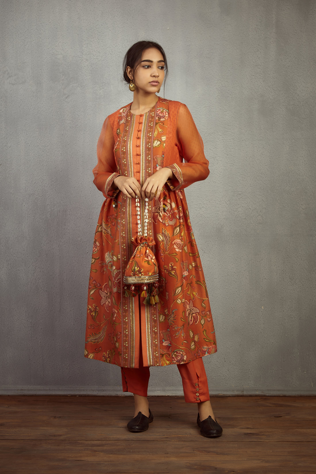 Narangi Sitara Potli