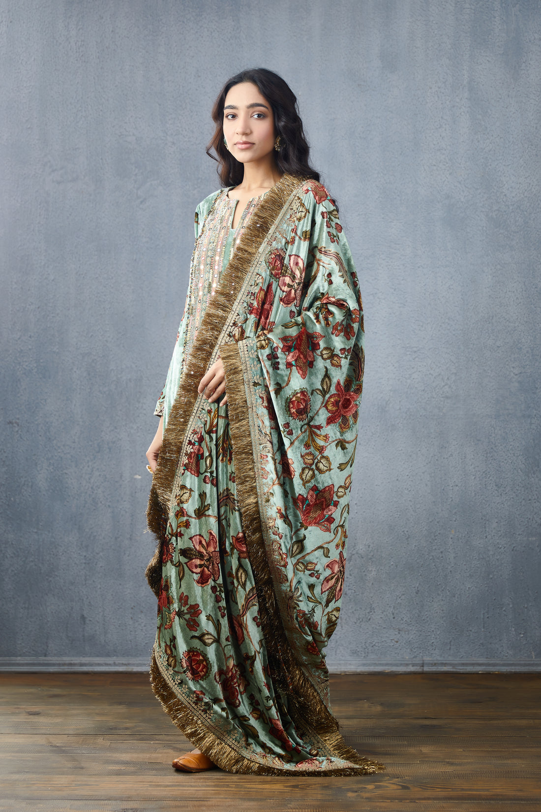 Champa Aakifah Sona Jhallar Doshala