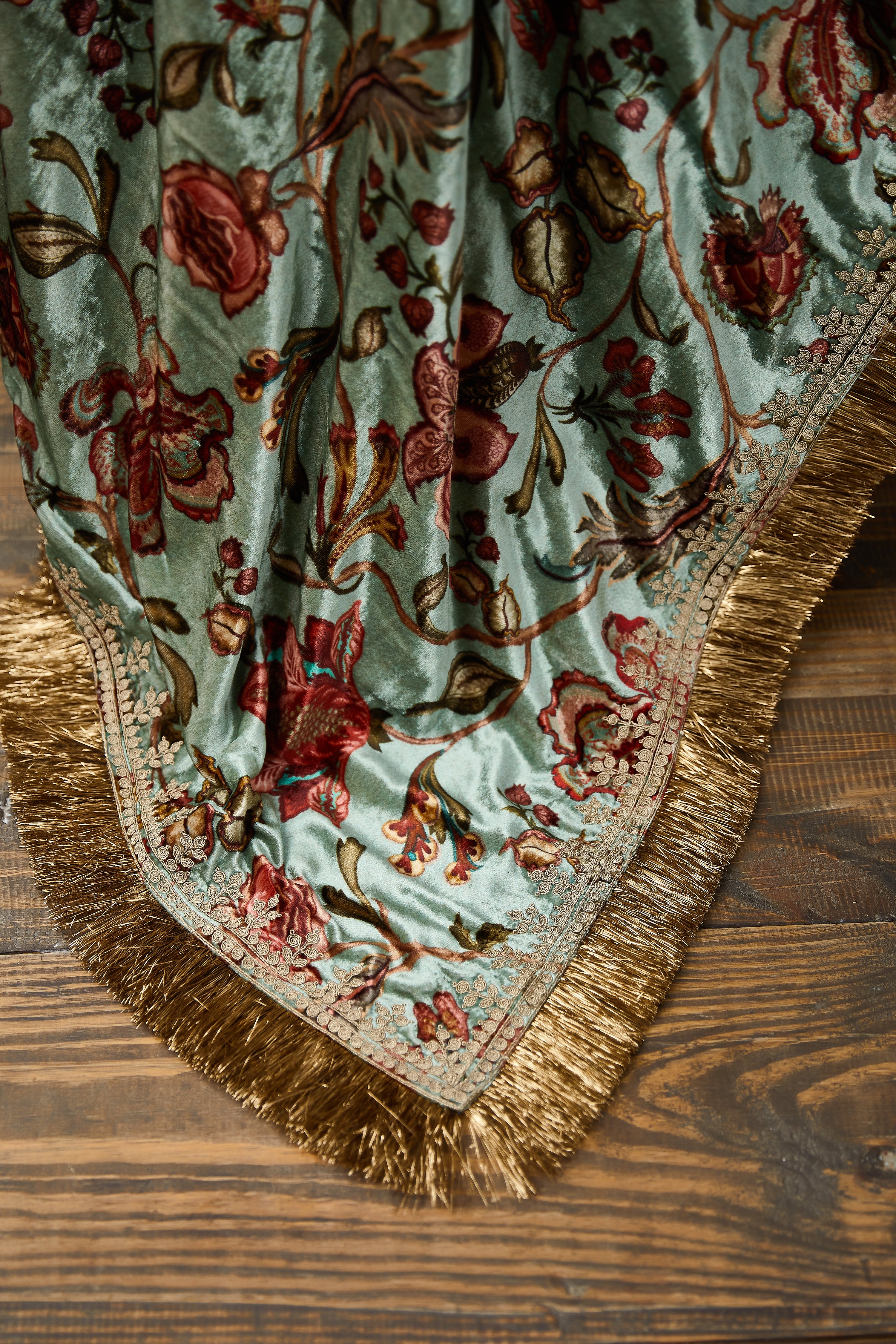 Champa Aakifah Sona Jhallar Doshala