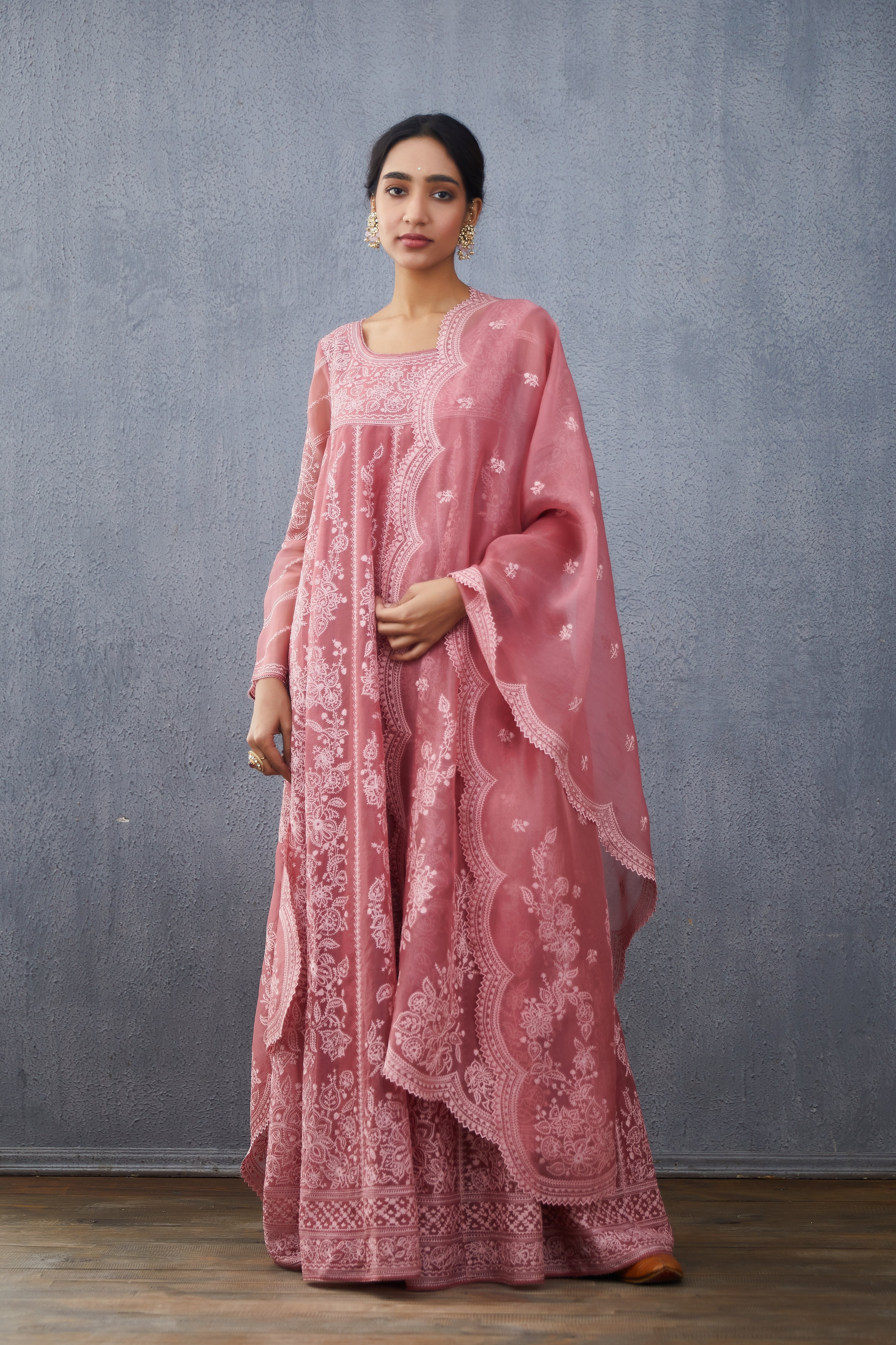 Gulbaag Sutlej Odhni