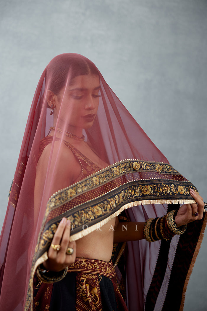 Gulnar Khurshid Odhni